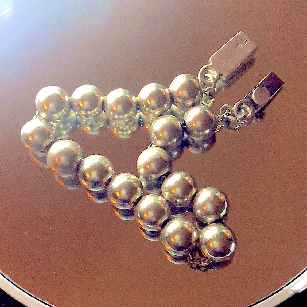 Silpada .925 Silver Bead Bracelet w/ Box Clasp 8 inches length safety ch missing